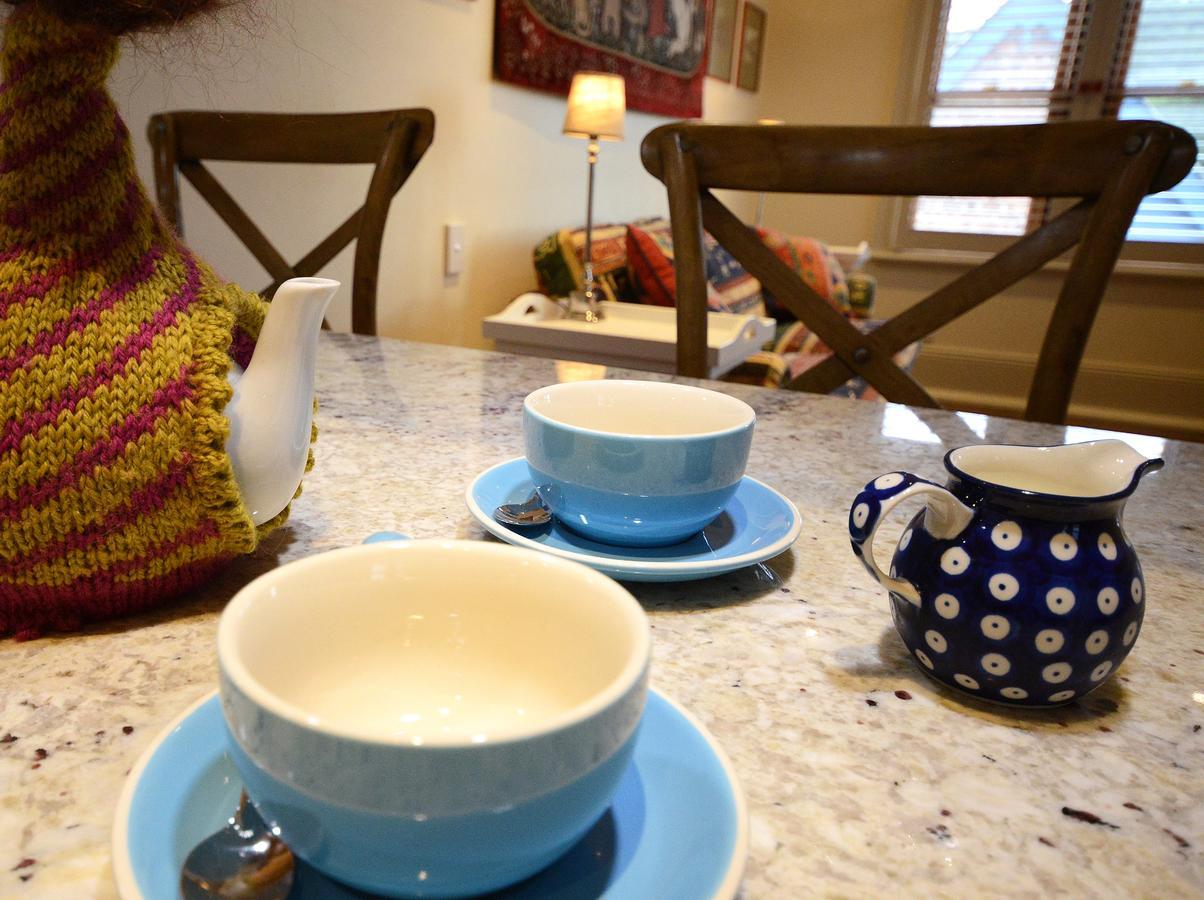 Old Bank Boutique Hotel ミタゴン エクステリア 写真